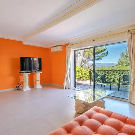 Bright House With Garden And Private Pool Casa de Férias Vallauris